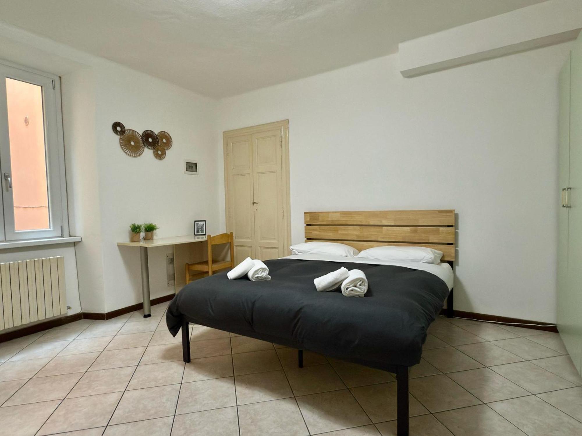 Roncati 7 Center Town Studio Apartments Bellagio Ngoại thất bức ảnh
